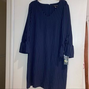 NWT Sharagano Sz 8 blue v-neck pinstripe dress